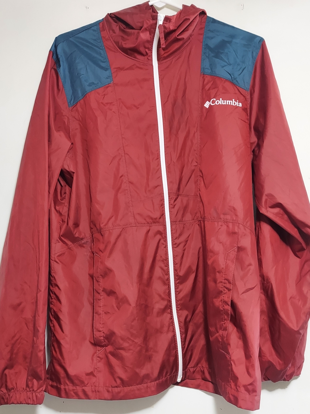 Colombia Red And Navy Windbreaker Zip Up Jacket